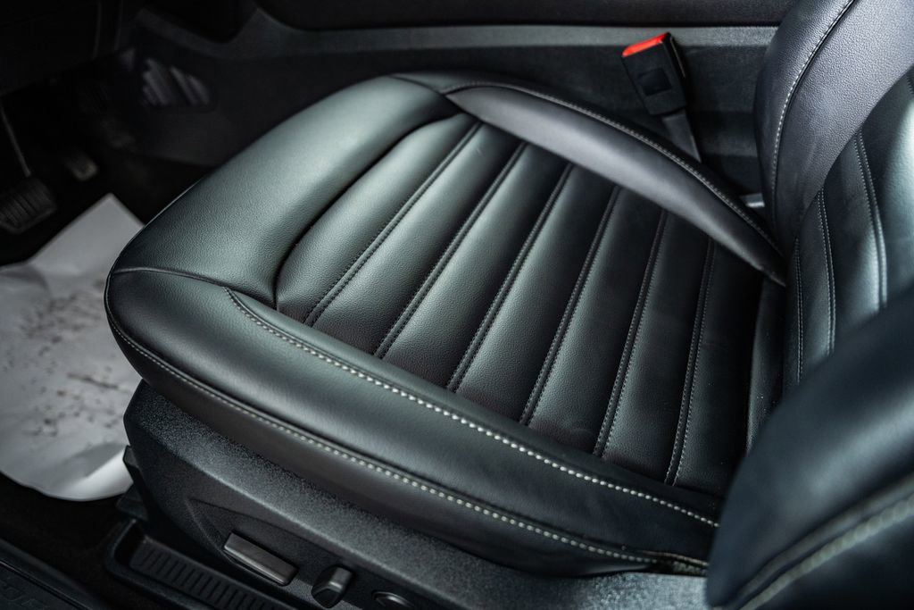 Certified 2020 Ford Edge SEL w/ Convenience Package image 33