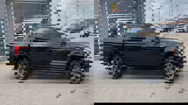 Certified 2020 Ford F150 Lariat w/ Equipment Group 502A Luxury image 3