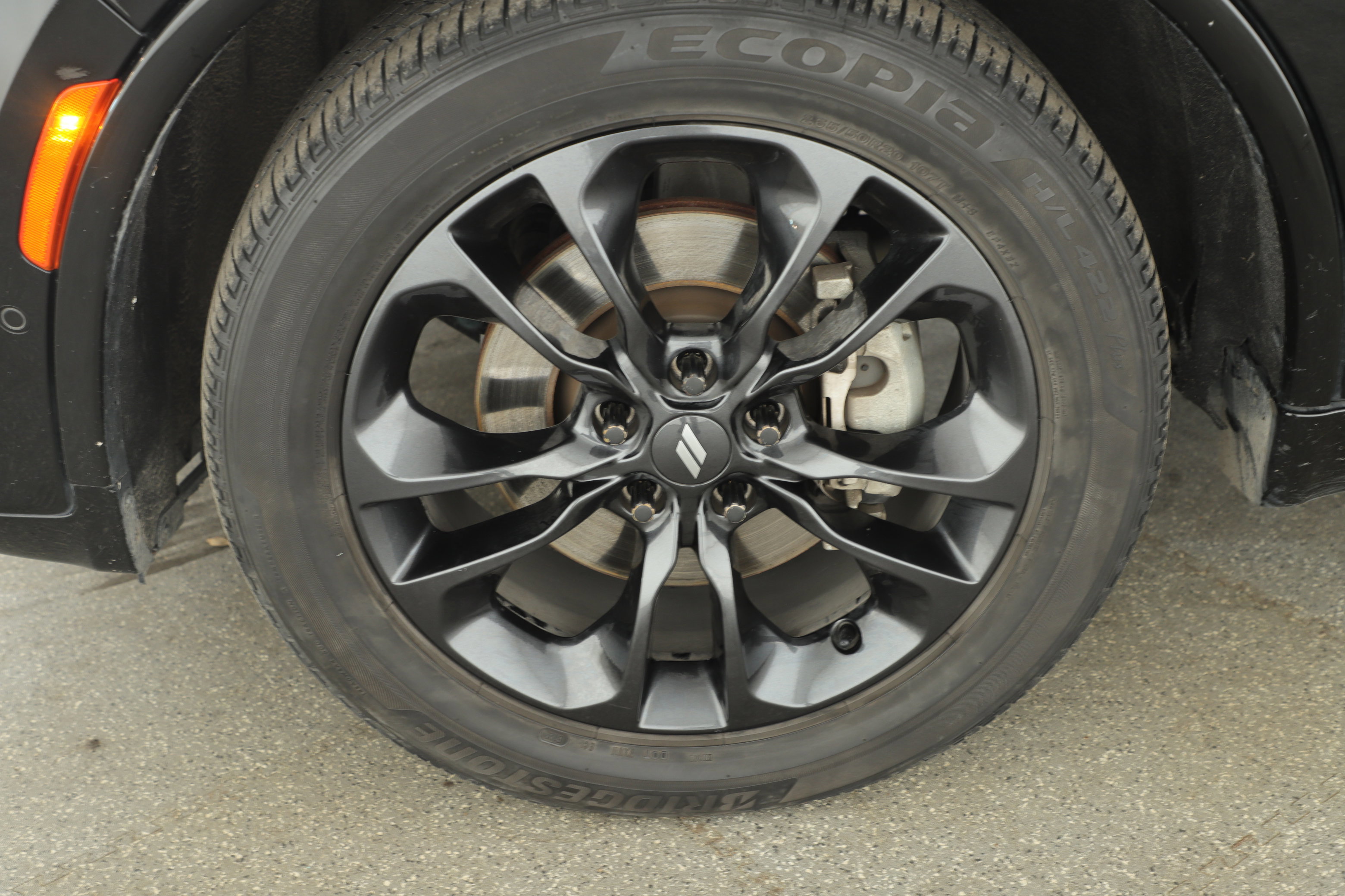 Used 2023 Dodge Durango R/T w/ Hemi Orange Plus Package image 5