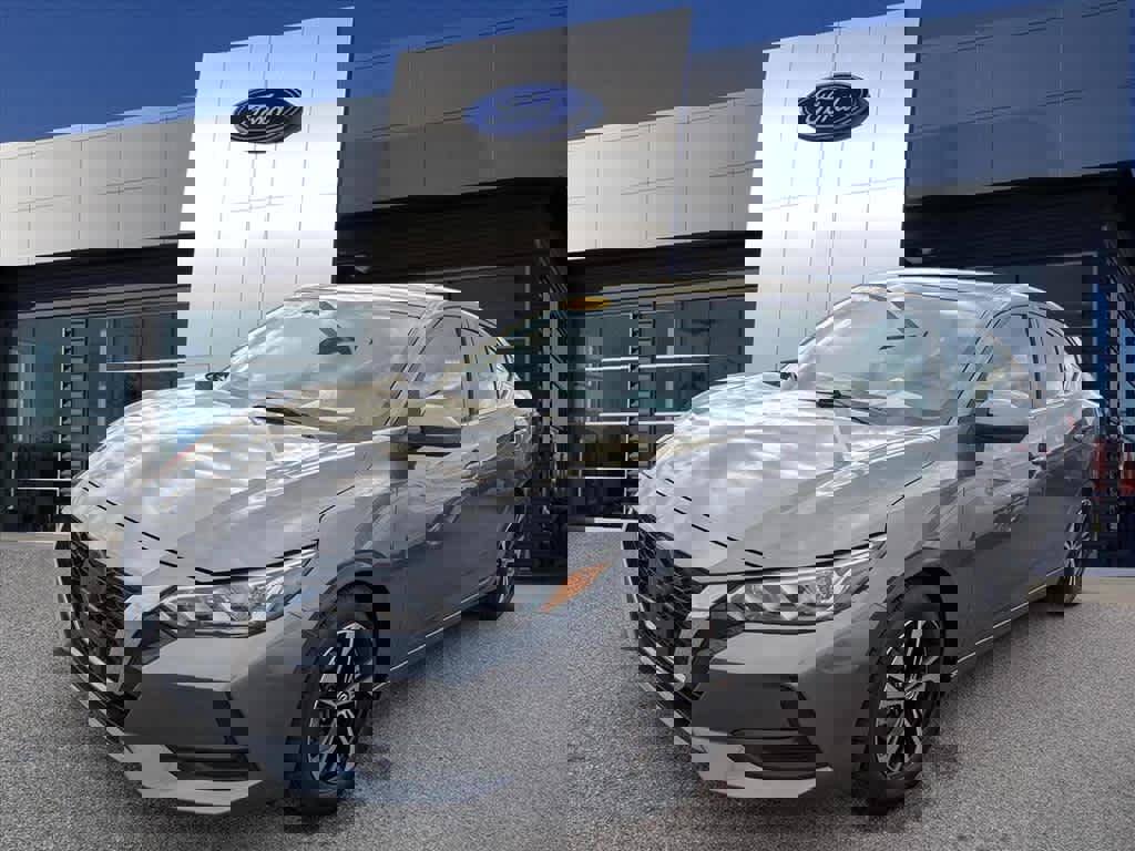 Used 2023 Nissan Sentra SV image 4