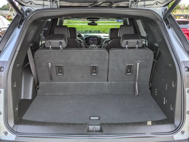 Used 2023 Chevrolet Traverse LT FWD image 13