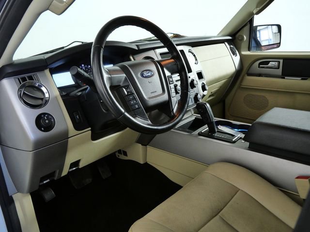 Certified 2017 Ford Expedition EL XLT w/ Equipment Group 202A AWD/4WD image 16