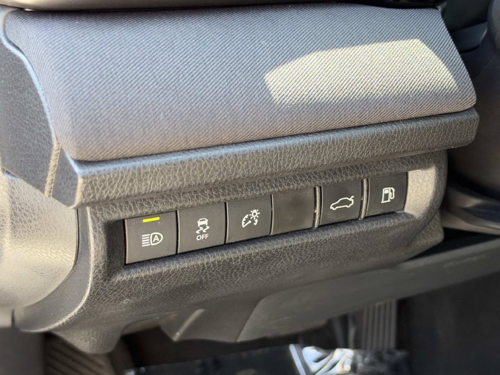 Used 2026 Toyota Camry LE FWD image 24