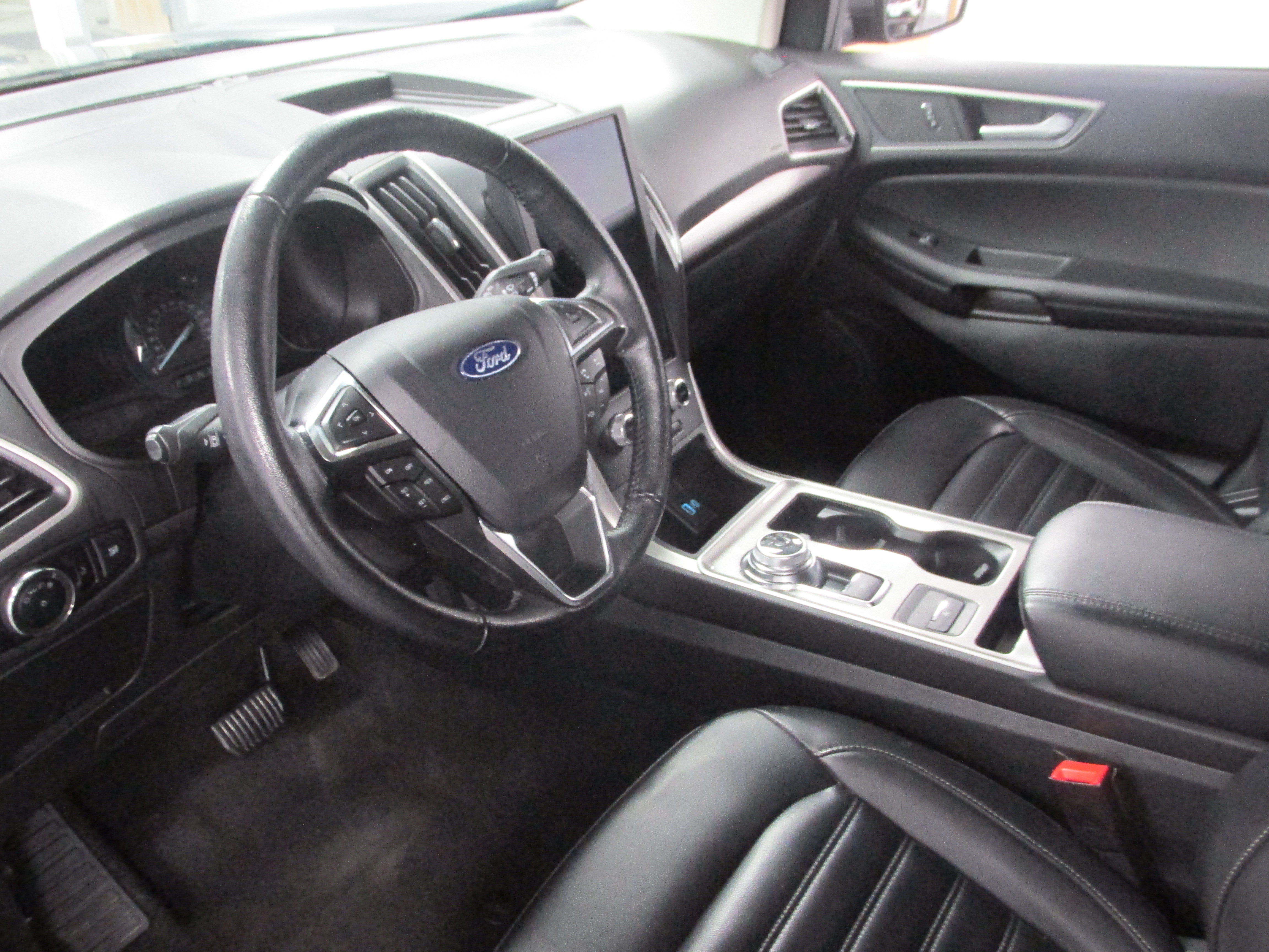 Certified 2024 Ford Edge SEL AWD/4WD image 23