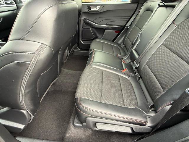 Certified 2025 Ford Escape ST-Line image 11