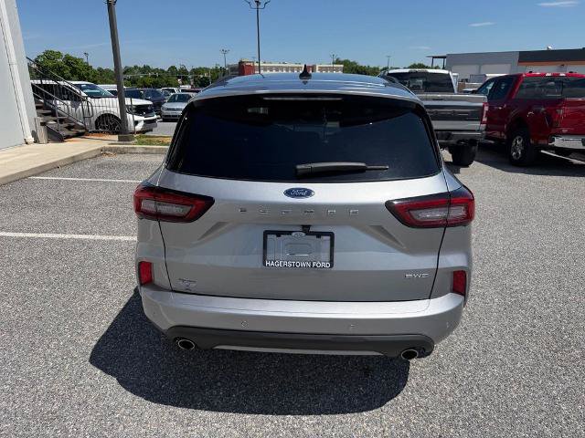 Certified 2024 Ford Escape ST-Line w/ Tech Pack #1 AWD/4WD image 7