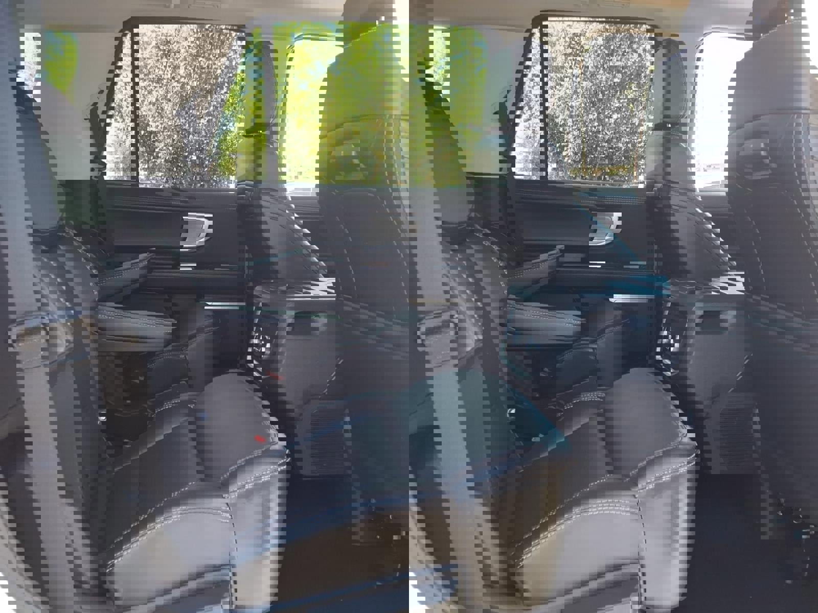 Certified 2025 Ford Expedition Platinum image 14