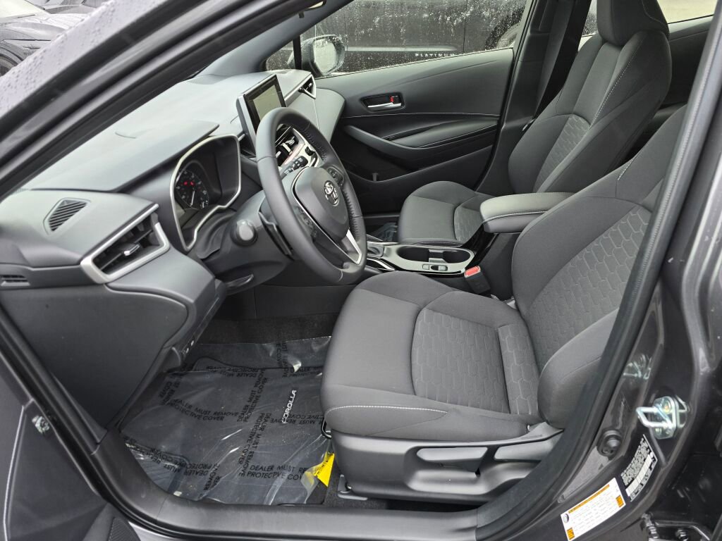 Used 2026 Toyota Corolla SE FWD image 15