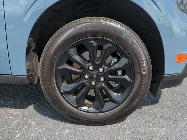 Certified 2024 Ford Maverick Lariat w/ Black Appearance Package image 11