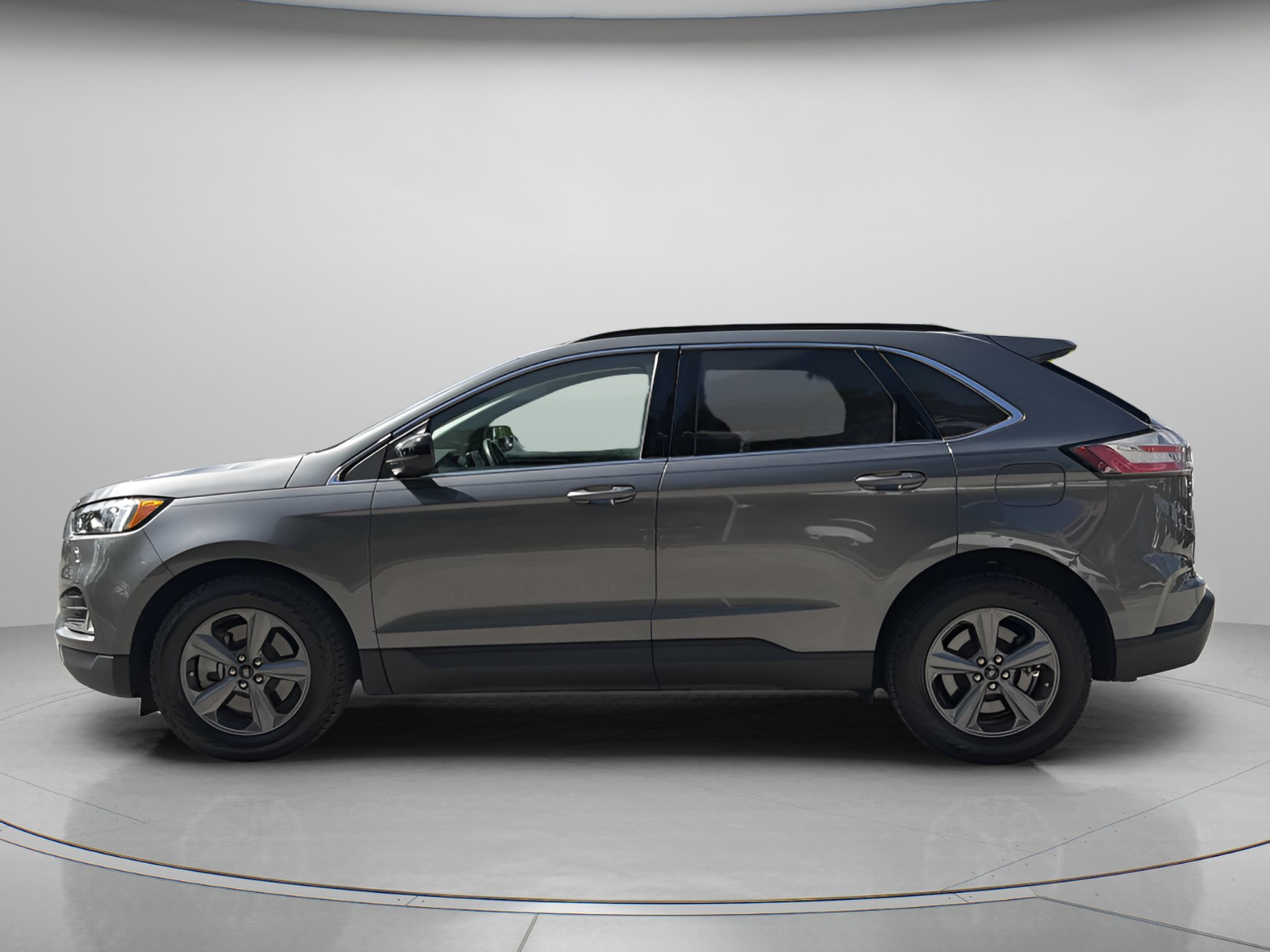 Certified 2022 Ford Edge SEL w/ Sport Appearance Package AWD/4WD image 43