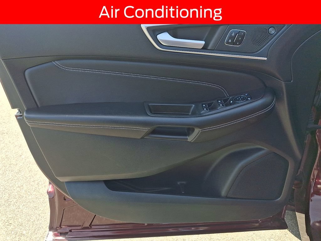 Certified 2023 Ford Edge Titanium AWD/4WD image 12