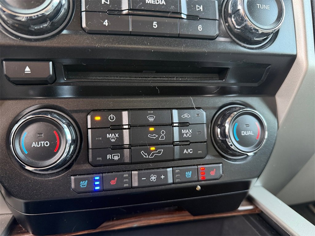 Certified 2017 Ford F150 Lariat image 21