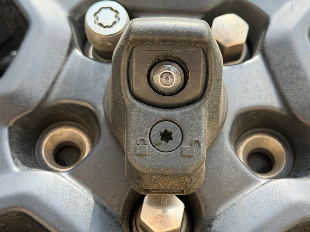 Used 2022 Jeep Wrangler Unlimited Rubicon 4xe w/ Cold Weather Group AWD/4WD image 10