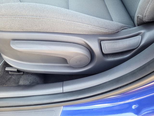 Used 2020 Hyundai Ioniq Blue FWD image 11