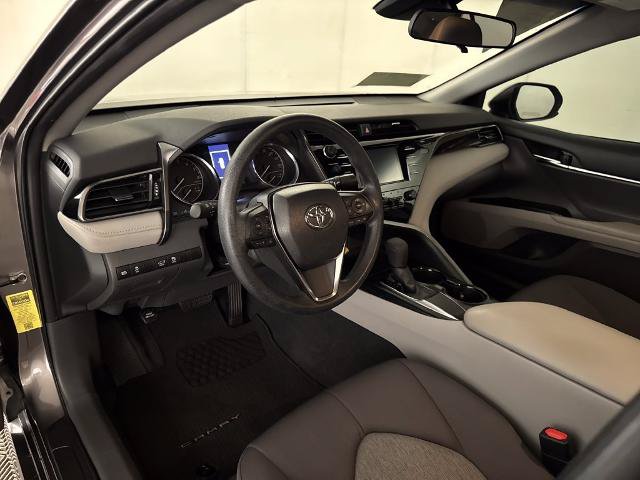 Used 2019 Toyota Camry LE FWD image 4
