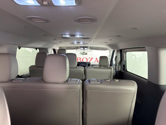 Used 2017 Nissan NV 3500 SL RWD image 30