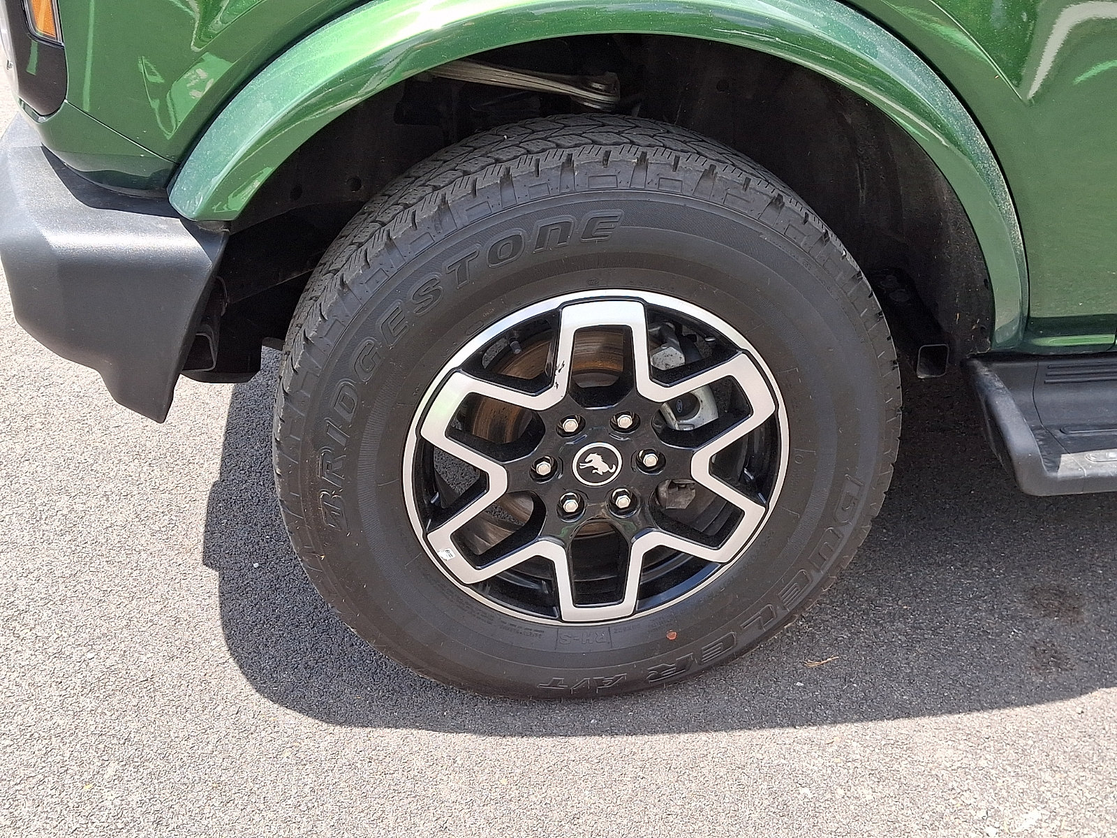 Certified 2025 Ford Bronco Outer Banks AWD/4WD image 9