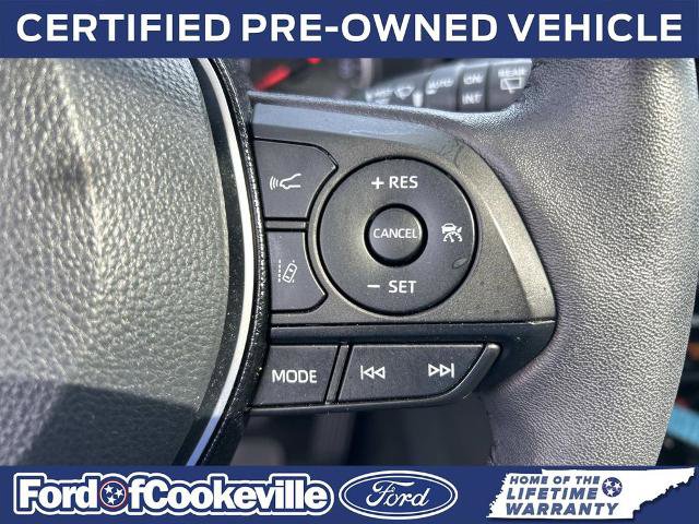 Used 2021 Toyota RAV4 XLE Premium AWD/4WD image 33