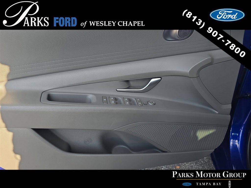 Used 2023 Hyundai Elantra SEL image 14
