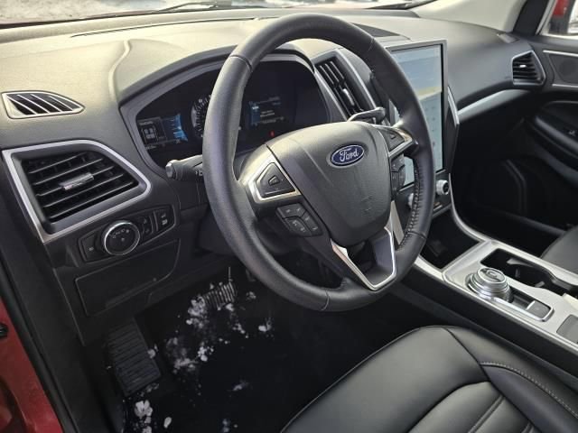 Certified 2024 Ford Edge SEL w/ Convenience Package image 27