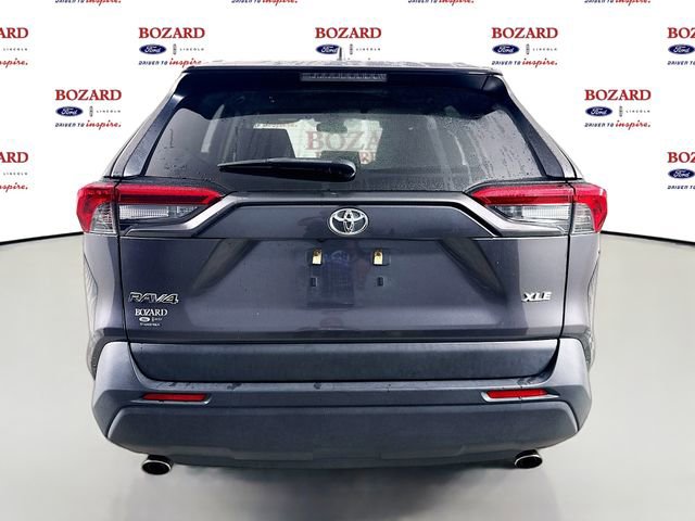 Used 2019 Toyota RAV4 XLE image 7