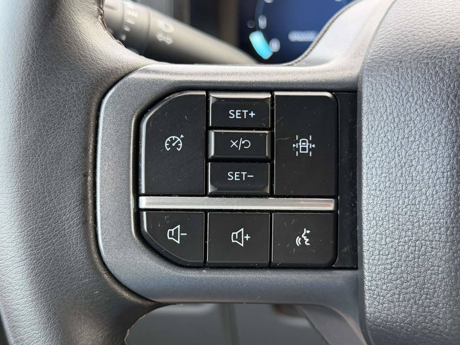 Certified 2025 Ford F150 XLT w/ Equipment Group 301A Standard image 16