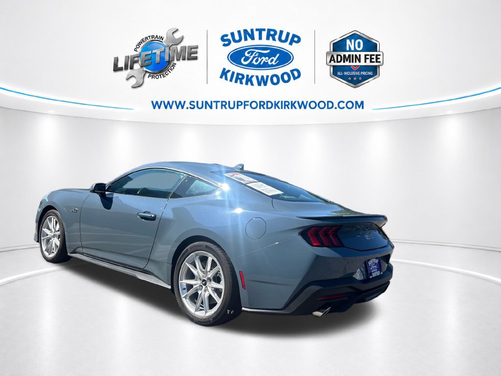 Certified 2025 Ford Mustang GT Premium RWD image 3