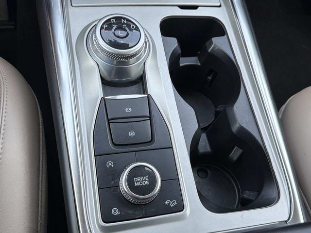 Certified 2021 Ford Explorer XLT w/ Equipment Group 202A AWD/4WD image 28