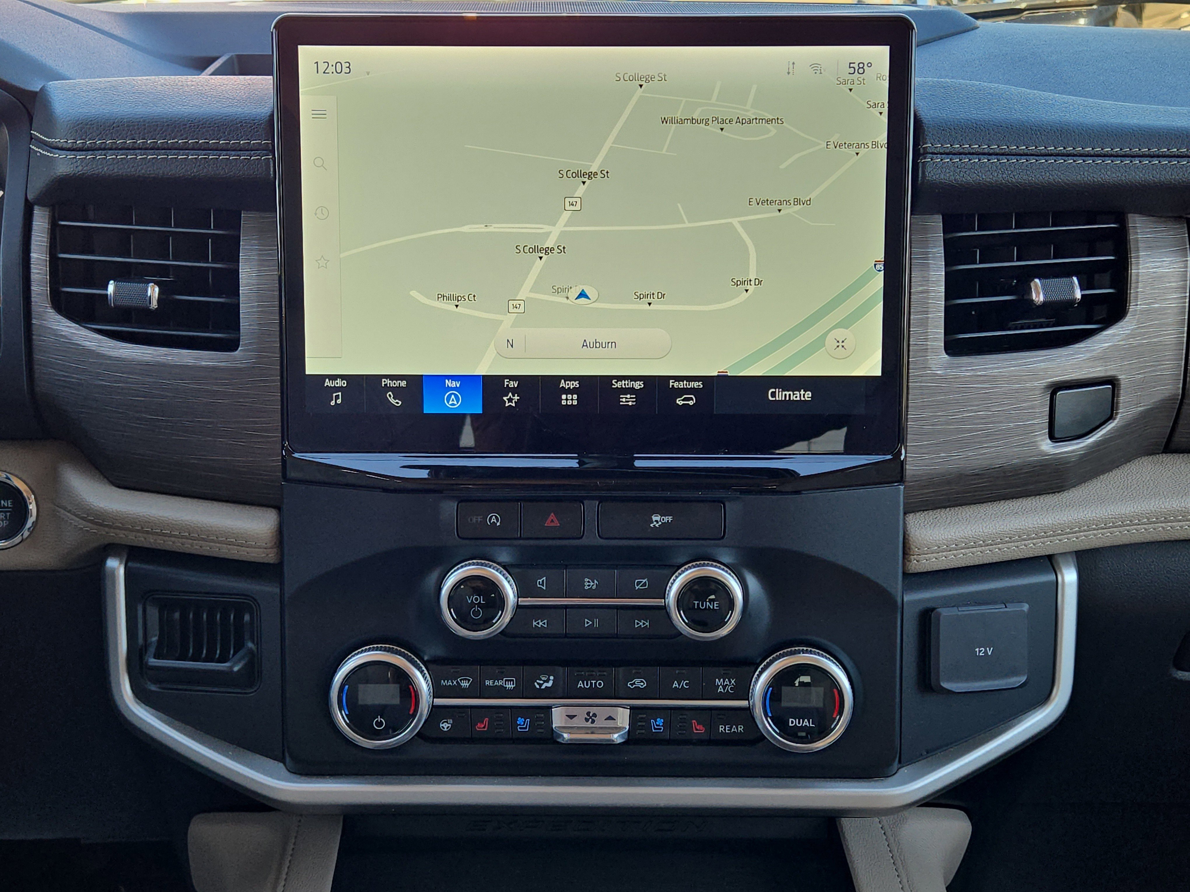 Certified 2024 Ford Expedition Limited image 19