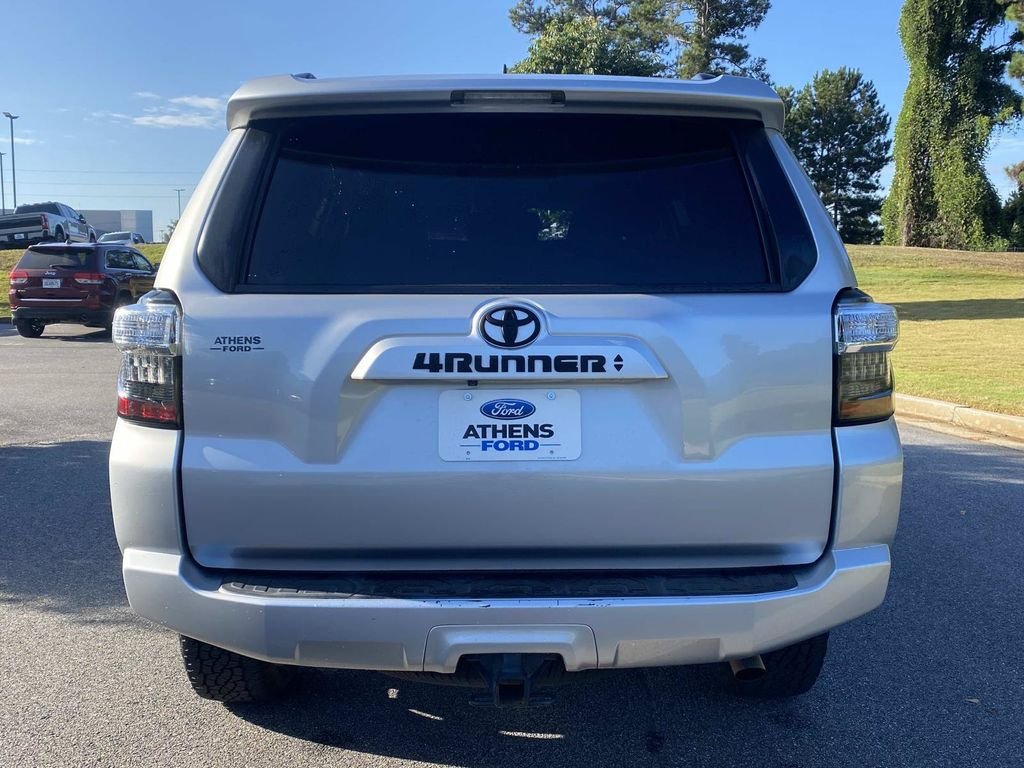 Used 2021 Toyota 4Runner SR5 RWD image 4