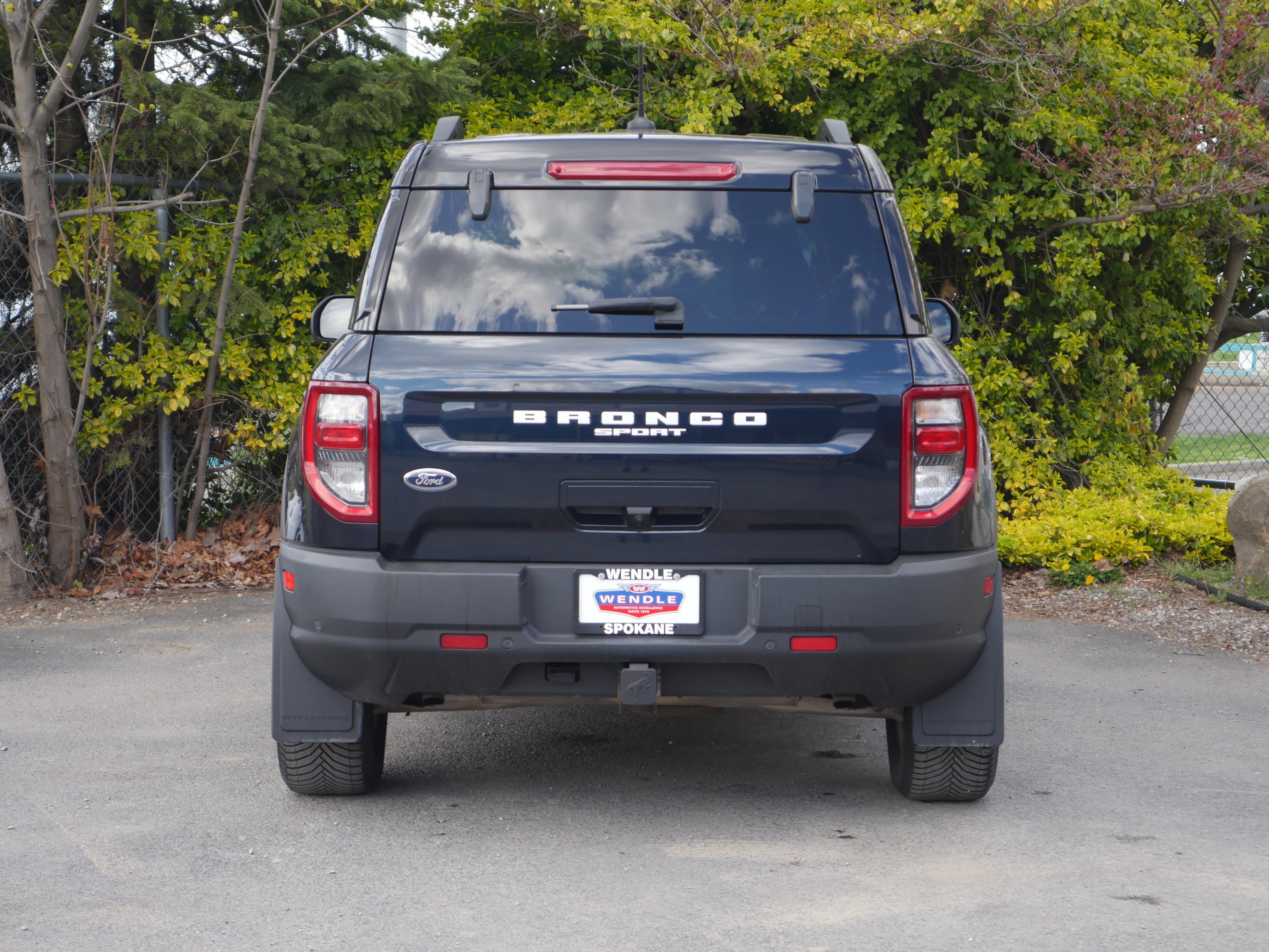 Certified 2021 Ford Bronco Sport Badlands w/ Badlands Package AWD/4WD image 2