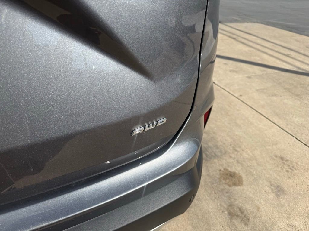 Certified 2021 Ford Edge SEL image 17