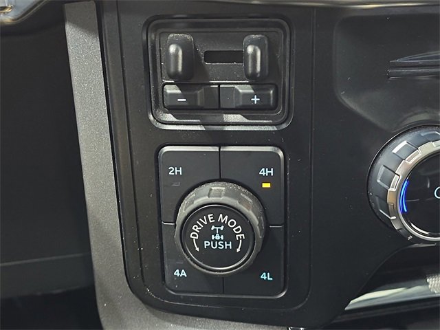 Certified 2023 Ford F150 Lariat w/ Equipment Group 502A High image 28