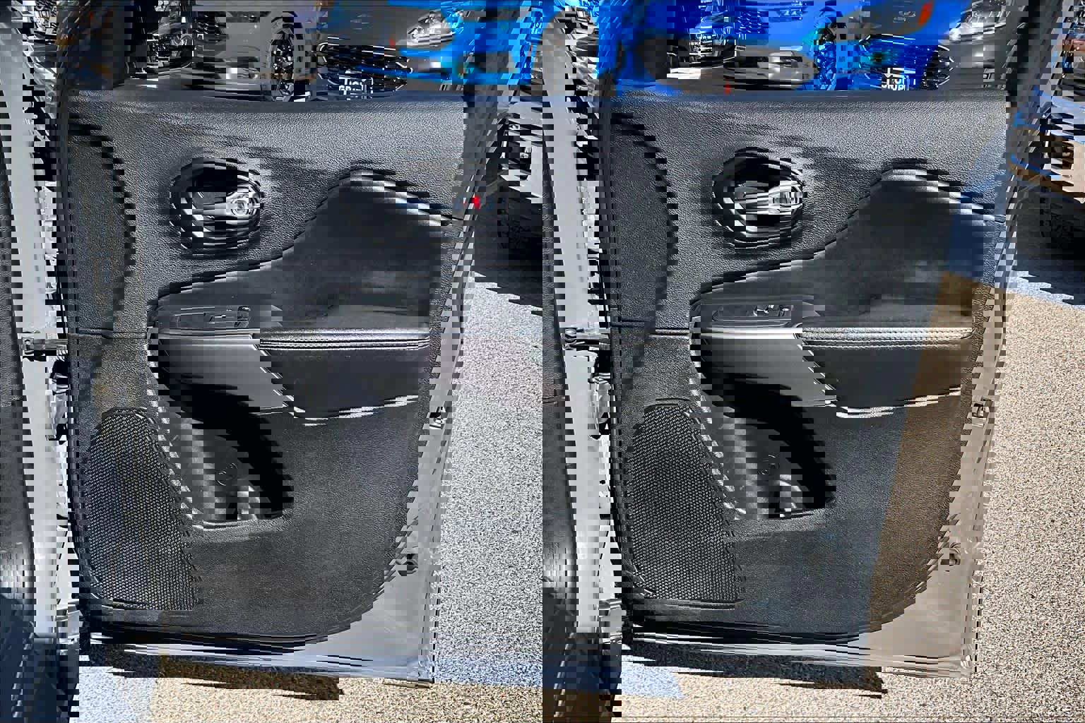 Used 2021 Jeep Cherokee Limited w/ Elite Package image 23