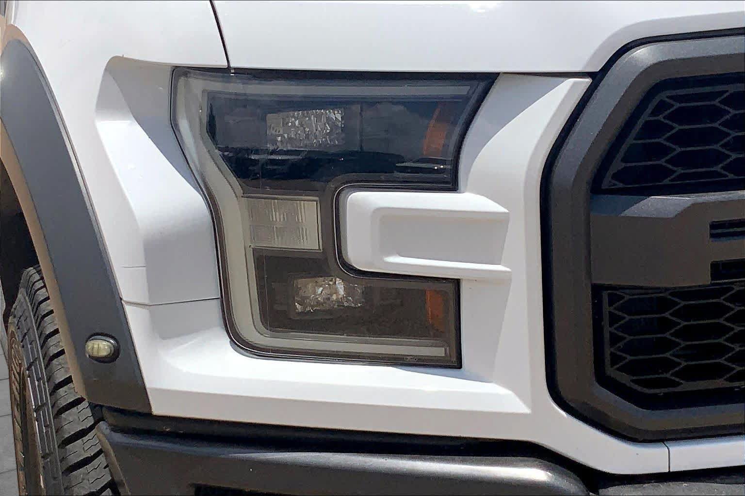 Certified 2019 Ford F150 Raptor w/ Equipment Group 802A Luxury AWD/4WD image 28