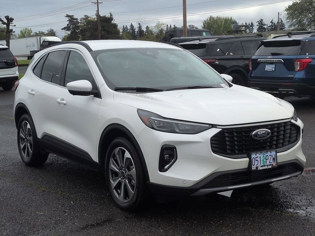 Certified 2023 Ford Escape Platinum AWD/4WD image 7