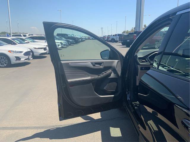 Certified 2022 Ford Escape SE FWD image 20