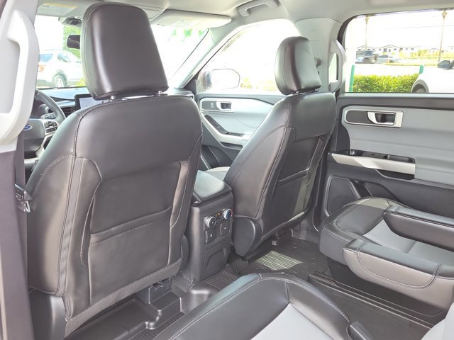 Certified 2022 Ford Explorer XLT w/ Equipment Group 202A image 12