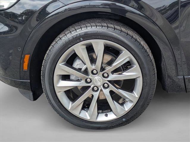 Used 2021 Buick Envision Avenir w/ Technology Package II FWD image 22