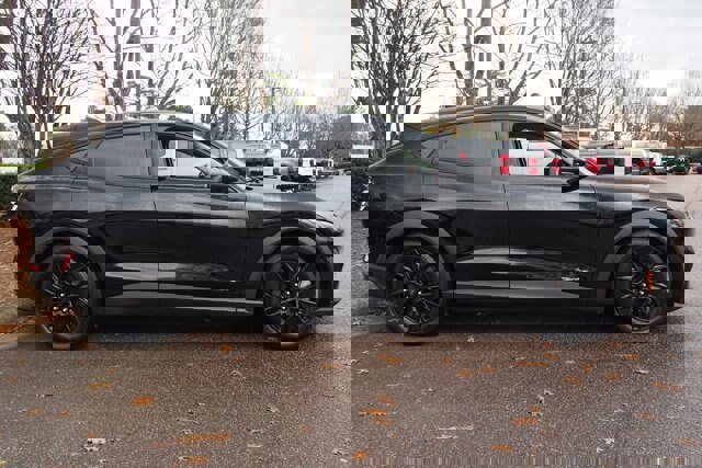 Certified 2025 Ford Mustang Mach-E Select w/ Comfort Package Lite image 6