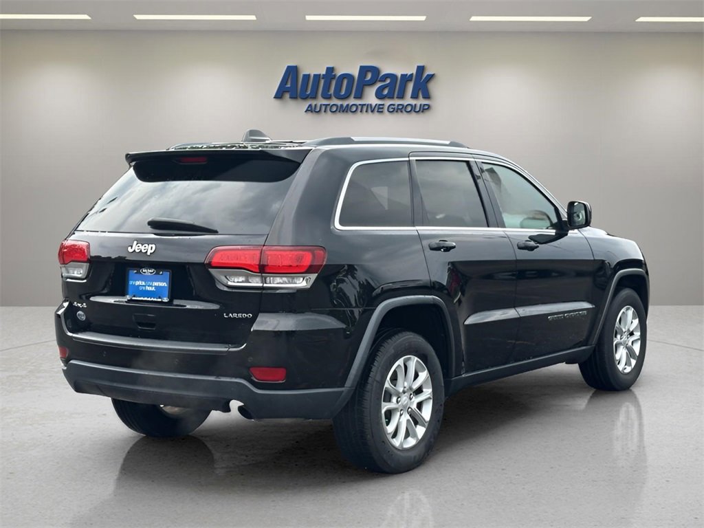 Used 2021 Jeep Grand Cherokee Laredo X image 5