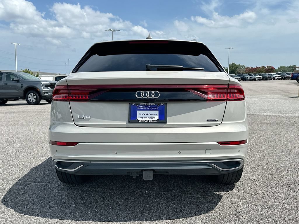 Used 2022 Audi Q8 Premium w/ Convenience Package AWD/4WD image 15