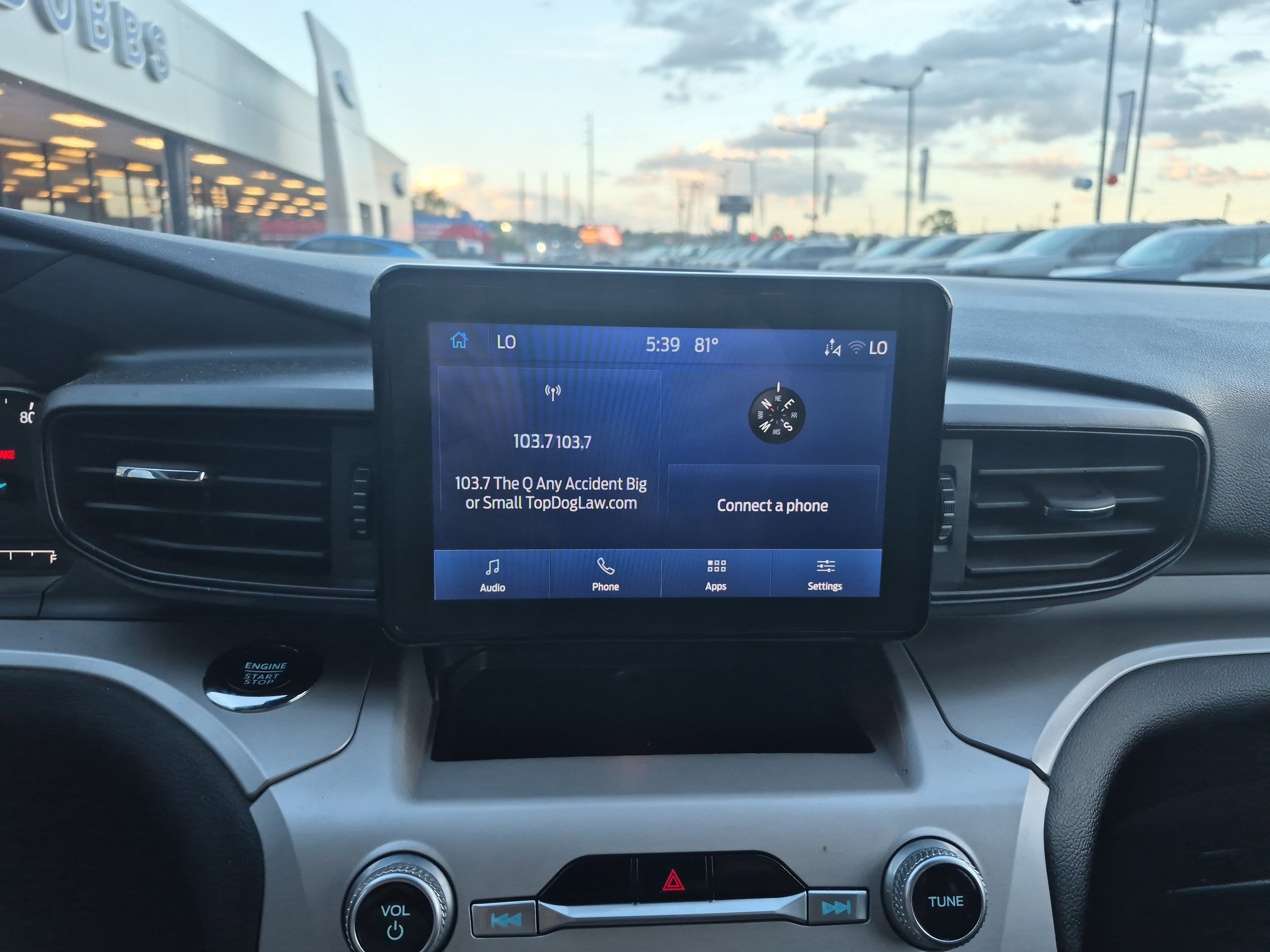 Certified 2024 Ford Explorer XLT image 31