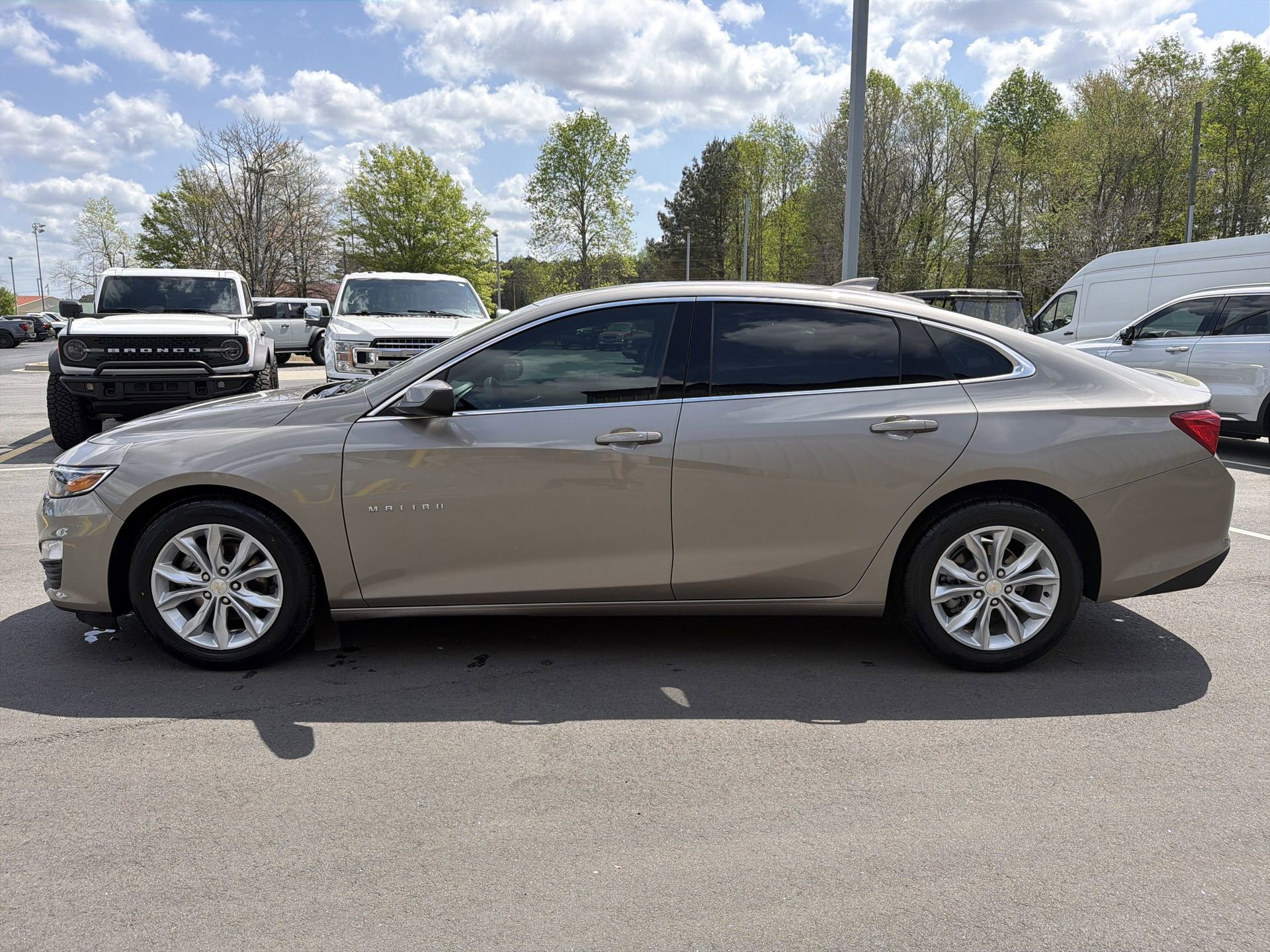 Used 2024 Chevrolet Malibu LT image 23