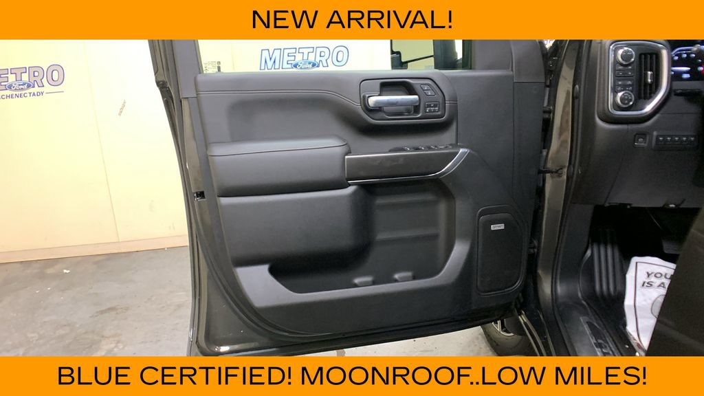 Used 2023 GMC Sierra 3500 AT4 w/ AT4 Premium Plus Package AWD/4WD image 34