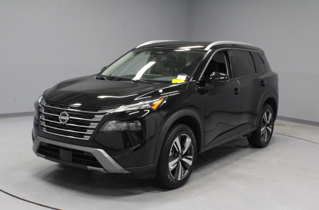 Used 2024 Nissan Rogue SL AWD/4WD image 6
