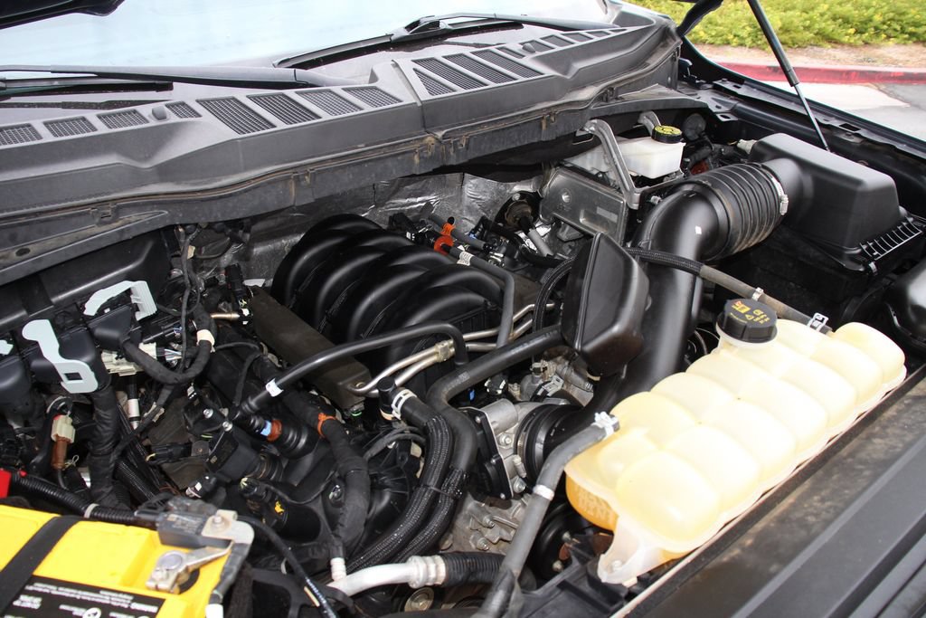 Certified 2023 Ford F150 Lariat AWD/4WD image 28