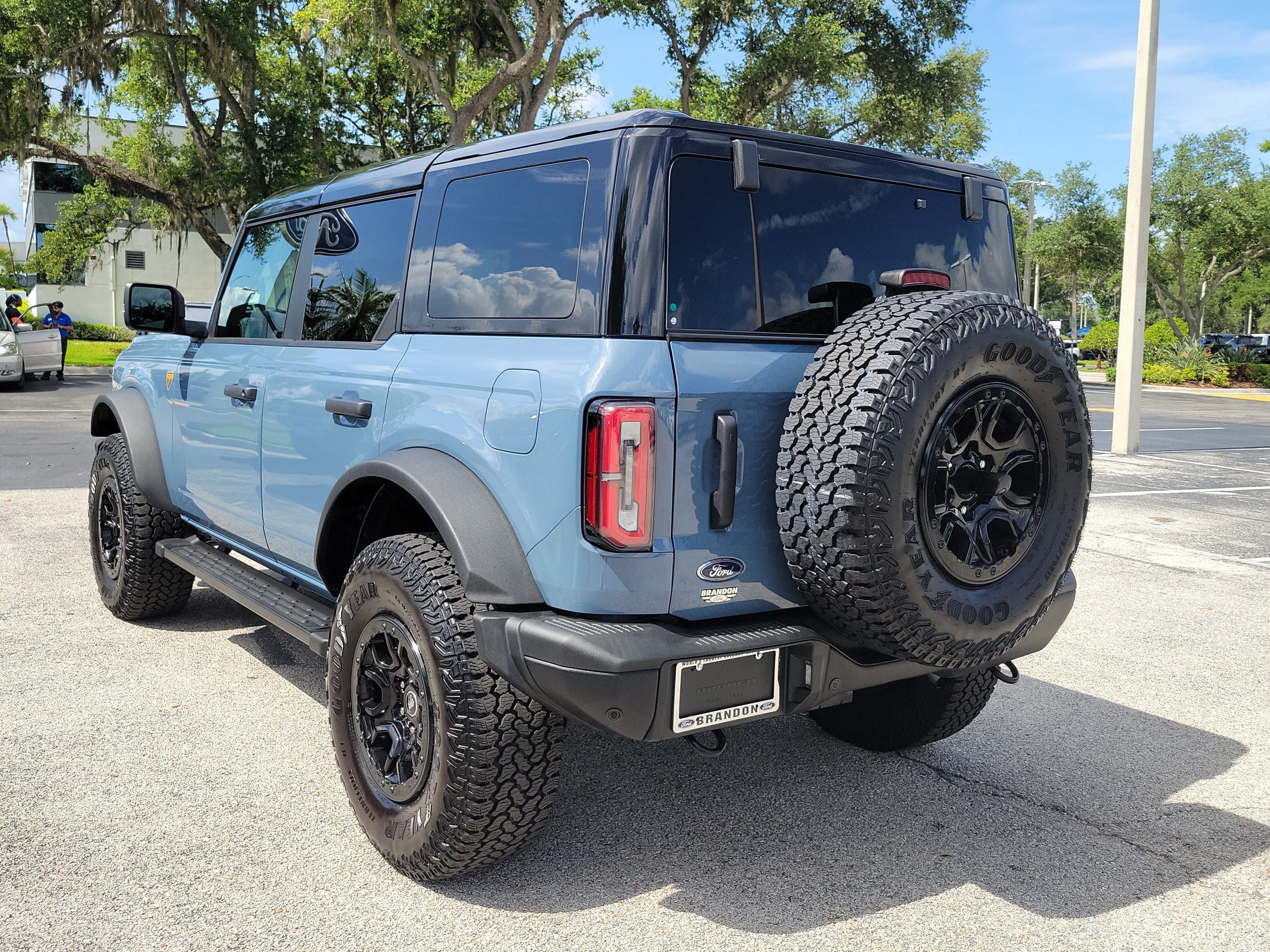 Certified 2025 Ford Bronco Badlands AWD/4WD image 7
