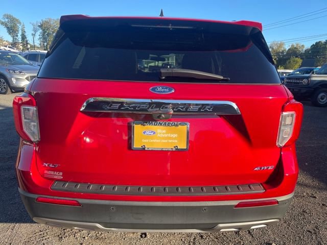 Certified 2022 Ford Explorer XLT w/ Equipment Group 202A image 4
