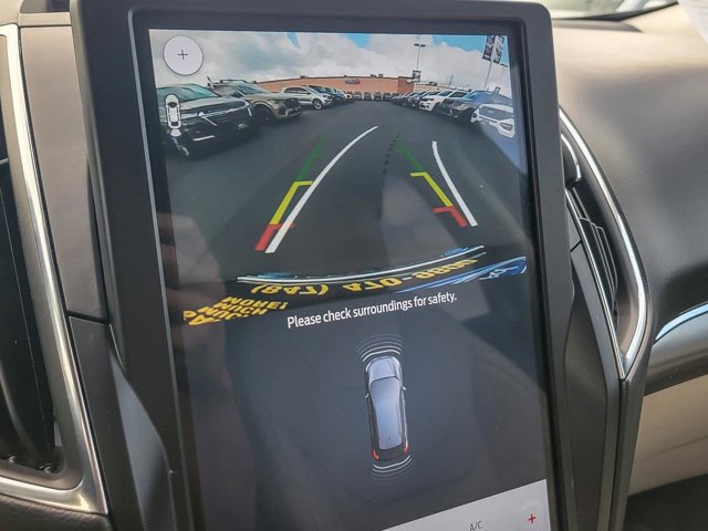 Certified 2024 Ford Edge Titanium w/ Equipment Group 301A image 21